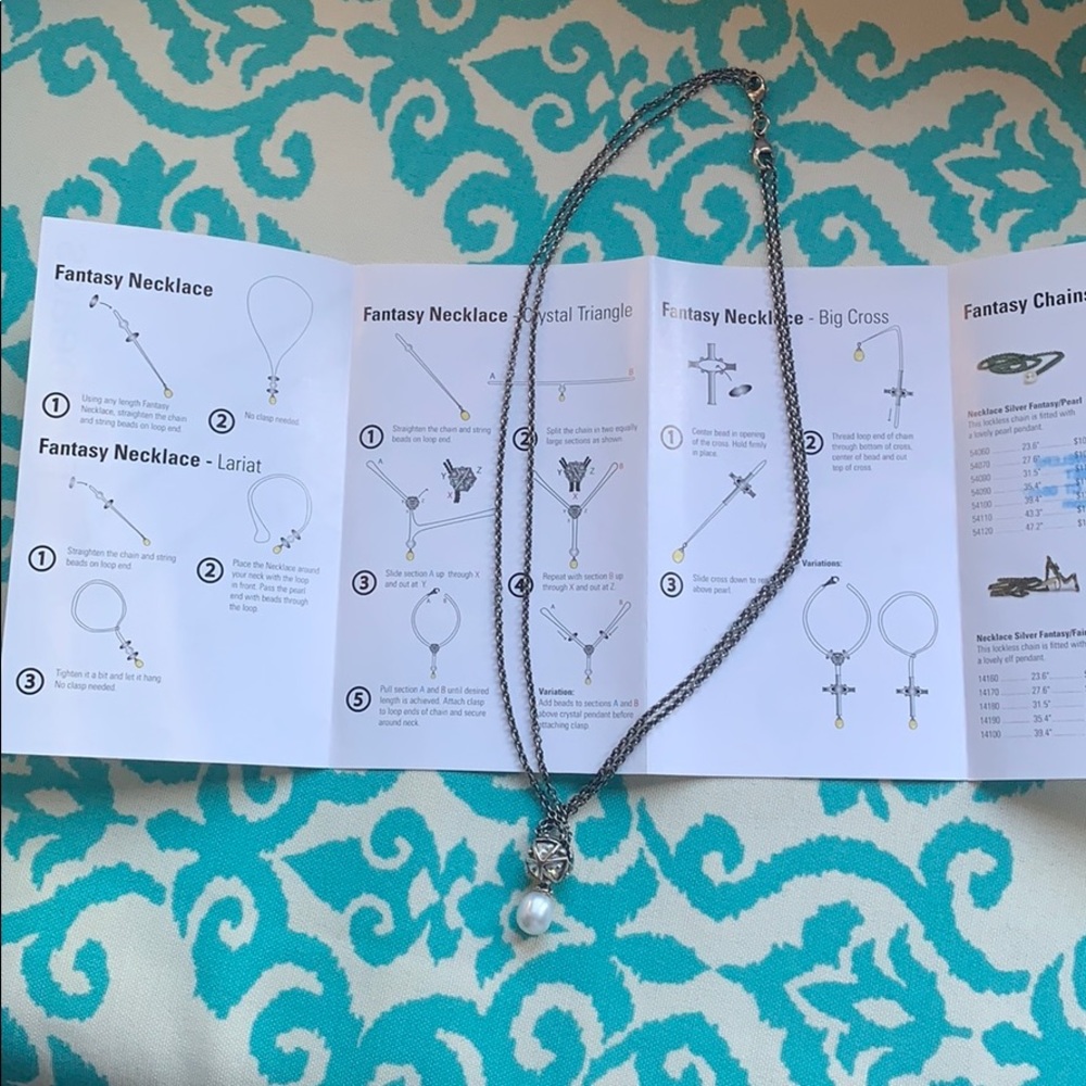 Adjustable necklace